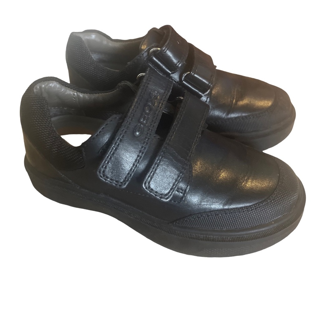 GEOX Black leather Velcro boys dress shoes size 10.5 EU 27